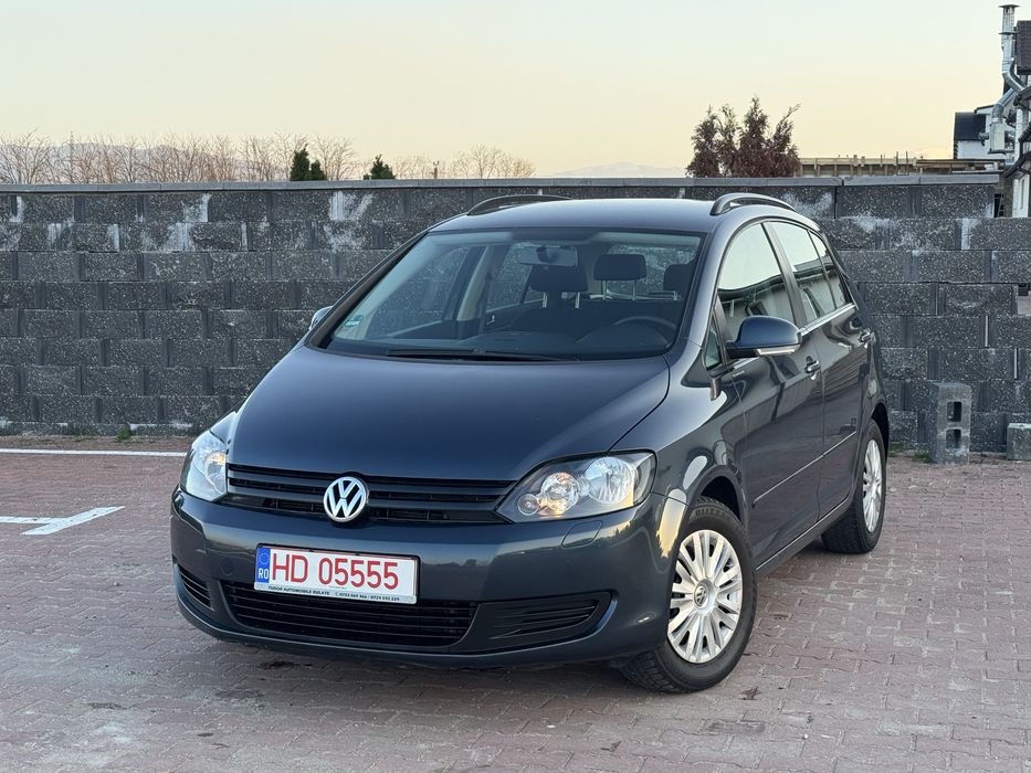 Vând Volkswagen Golf 6 Plus Motor 1.6 Diesel 153000 Km 105 CP Euro 5