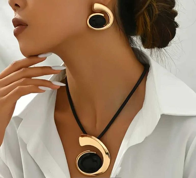 Интересные украшения и аксессуары