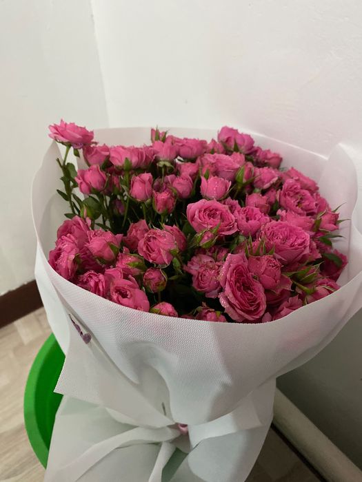 Кустовые розы 10шт