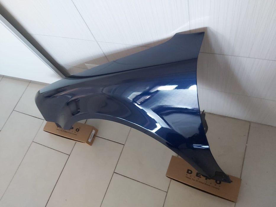 Aripa Fata Stanga VW Passat B5.5 An 2003-2005 (Cod: LD5Q (Albastru))