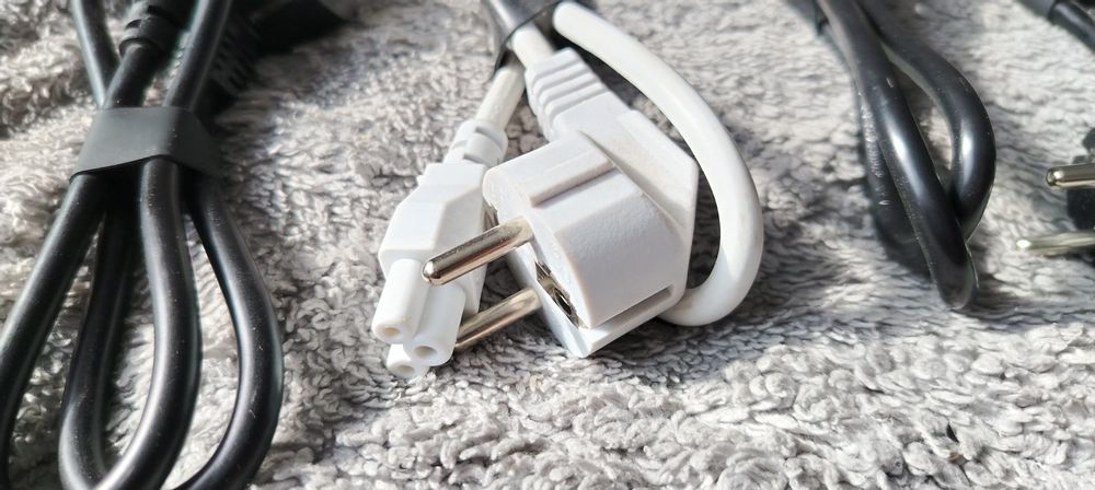 Кабель питания C5