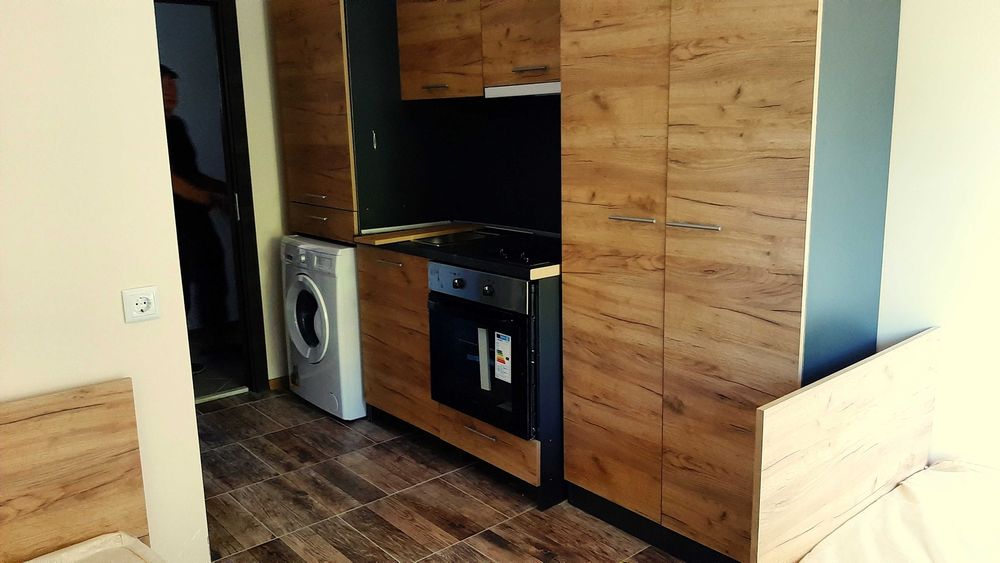 Дава се под наем Едностаен апартамент в Велико Търново, Бузлуджа - 22 кв.м за 204 € - Снимка #9