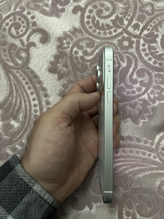 Iphone1 11 в корпусе 17