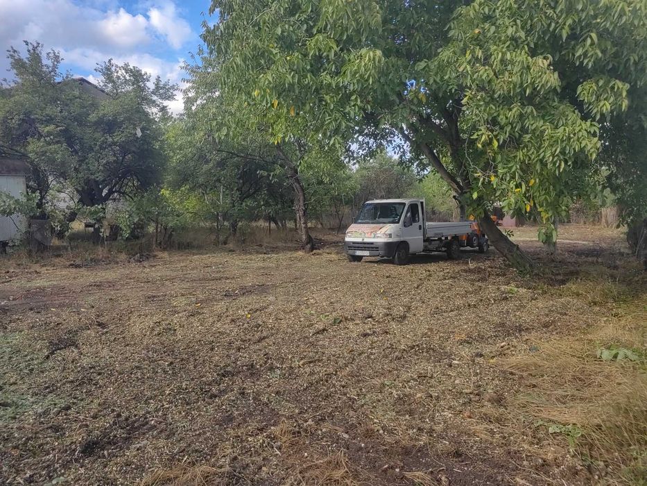 Дробилка за клони. Почистване на запустели терени и дворове