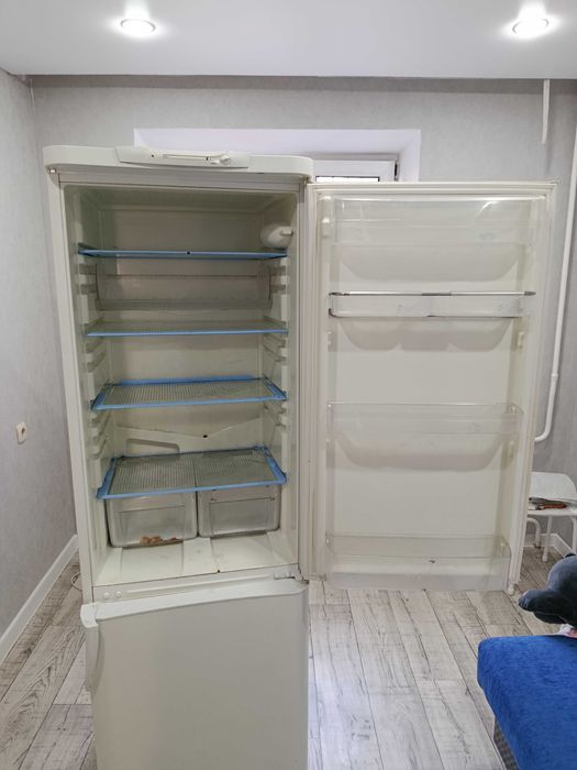 Индезит холодильник