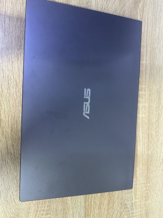 Ноутбук Asus