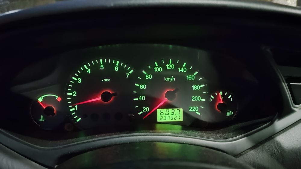FORD Focus 1.6 benzină