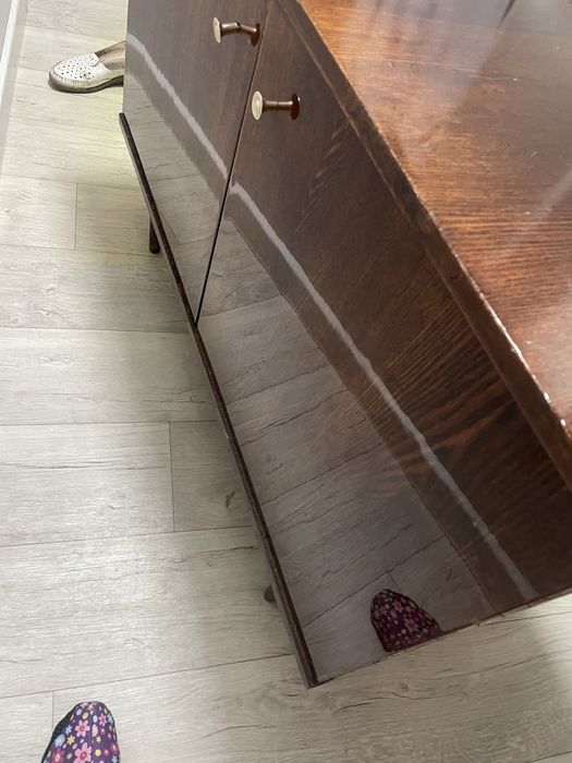 Продам тумбочку б/у