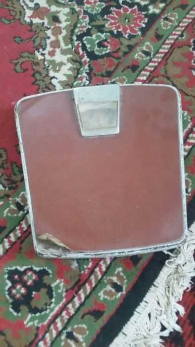 Напольные весы  требуют восстановления