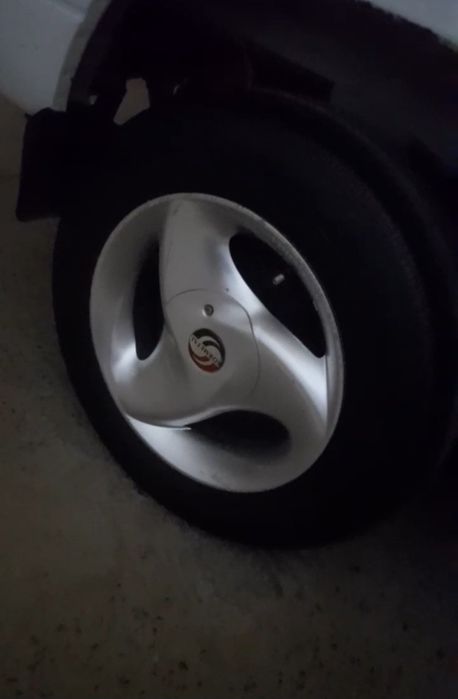 Karmetal diska balon bilan