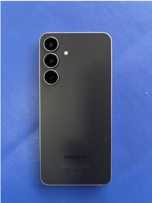 Samsung s 24 fe обмен есть