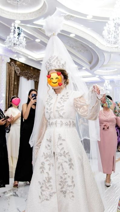 Платье на узату.