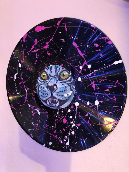 Ръчно рисувана грамофонна плоча