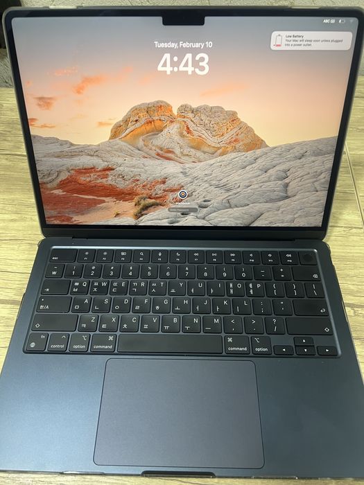 Macbook m2 Air Midnight