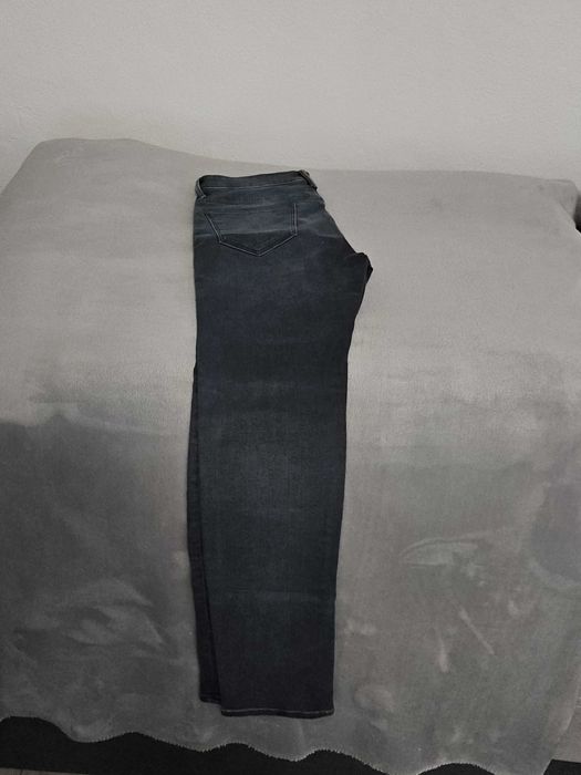 Blugi mulati elastici C&A 32 / 32