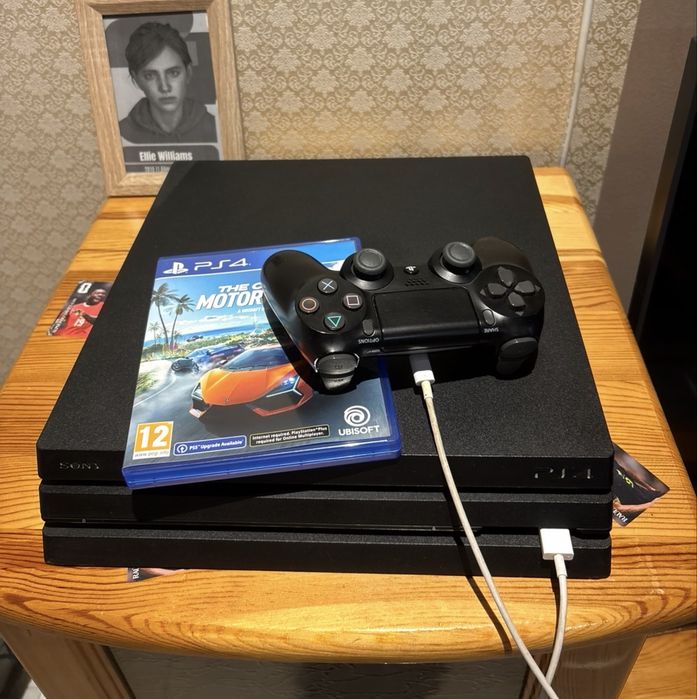 Ps4 pro с много игри