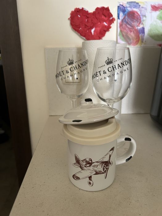 Винтидж порцелавова чаша с капак 250-280 мл.нова