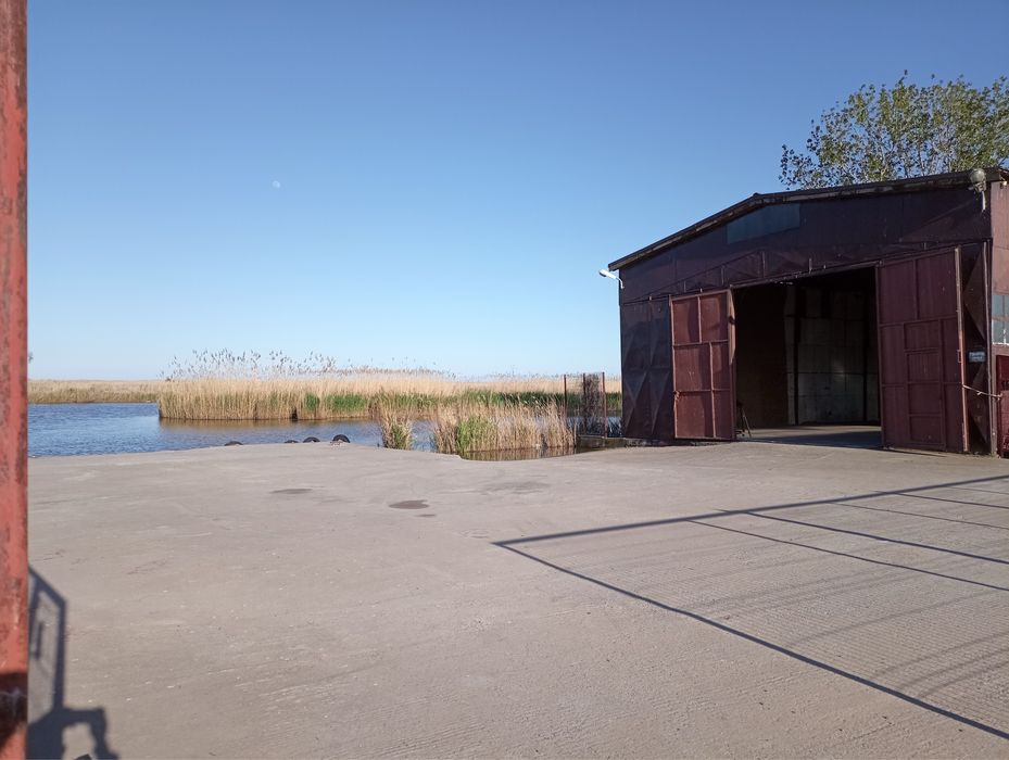 Teren 1405 mp + Magazie 338 mp/ Port Turistic Jurilovca