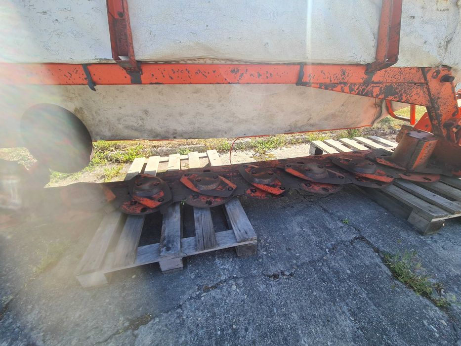 Cositoare cu discuri Kuhn GMD 800