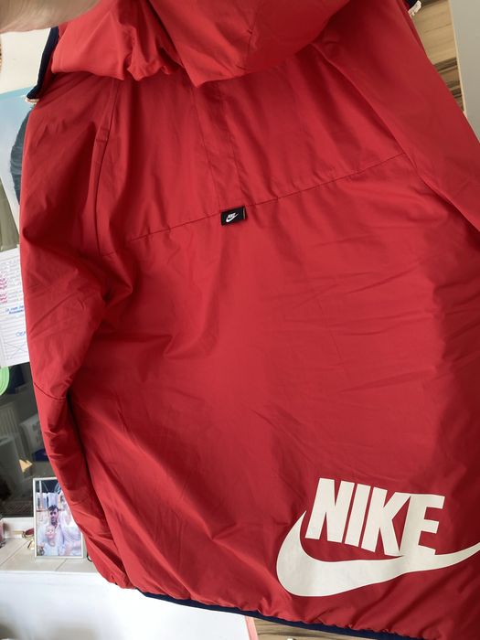 Geaca Nike reversibila