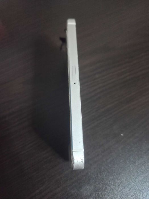 IPhone 5s 64гб white