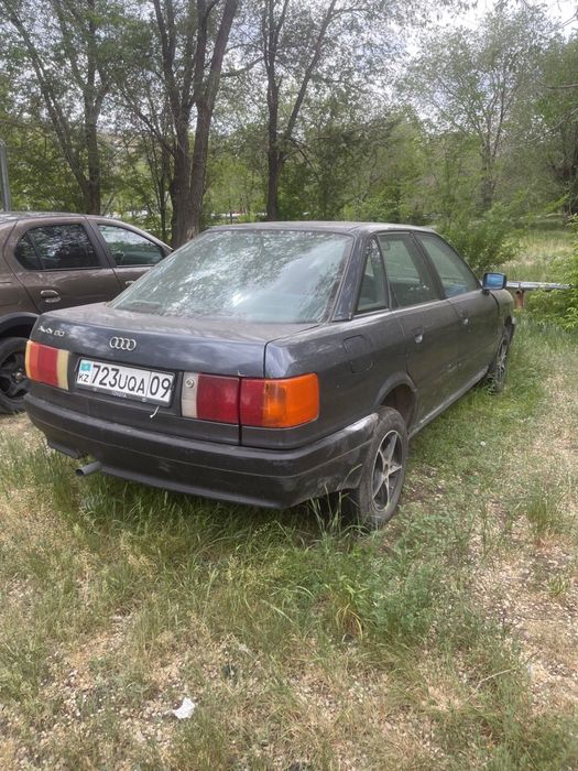 Продается  Ауди 80