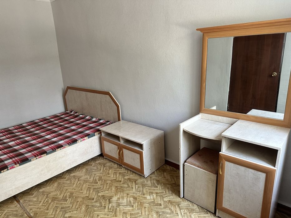 Сдается 2х комн квартира