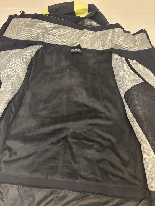 Ски яке Emporio Armani