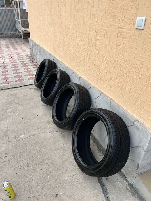 Шина BridgeStone 234/45/R18