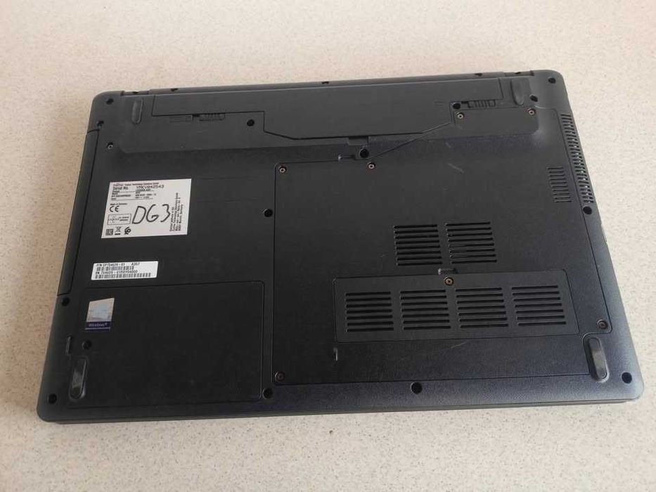 Laptop Fujitsu A557 display 15,6 FHd I5-7200u ram 8 ddr4 SSD 256g Baterie 2:30H