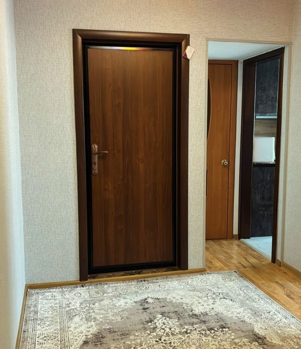 Продам 3 комн район Ажара