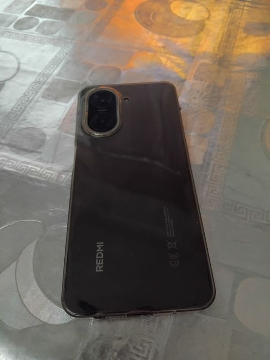 Redmi A5 — в хорошем состоянии, работает отлично