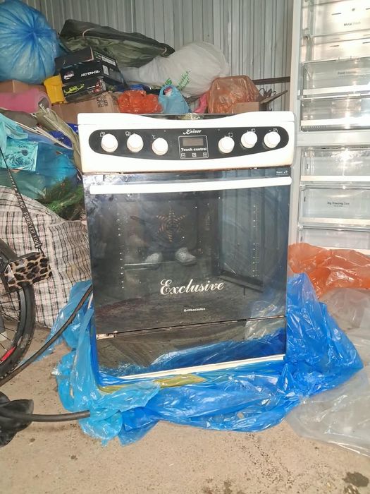 Продам газовую плиту Kaiser Exclusive.