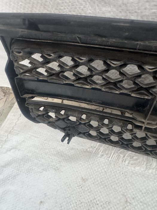 Оригинална решетка Тойота РАВ 4 Toyota RAV4
