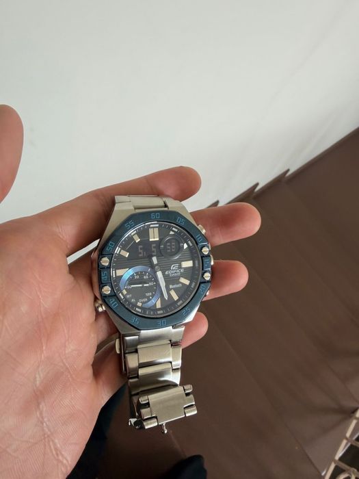Часы Casio