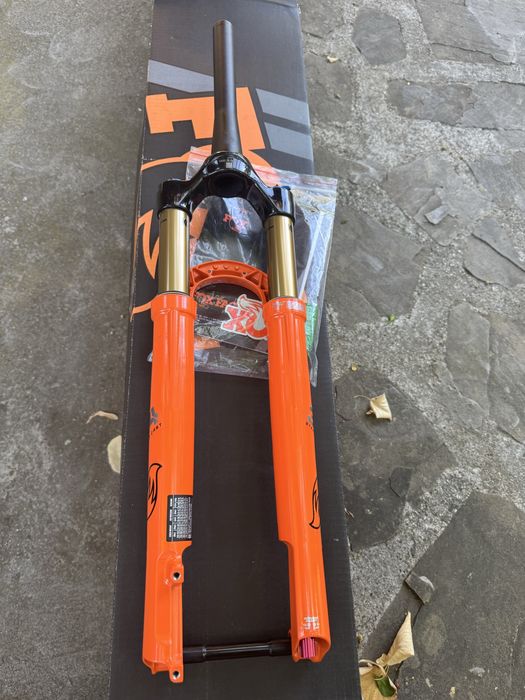 Fox Racing Shox 34 K FLOAT 29 Stepcast FIT4 100mm 44 Offset Boost
