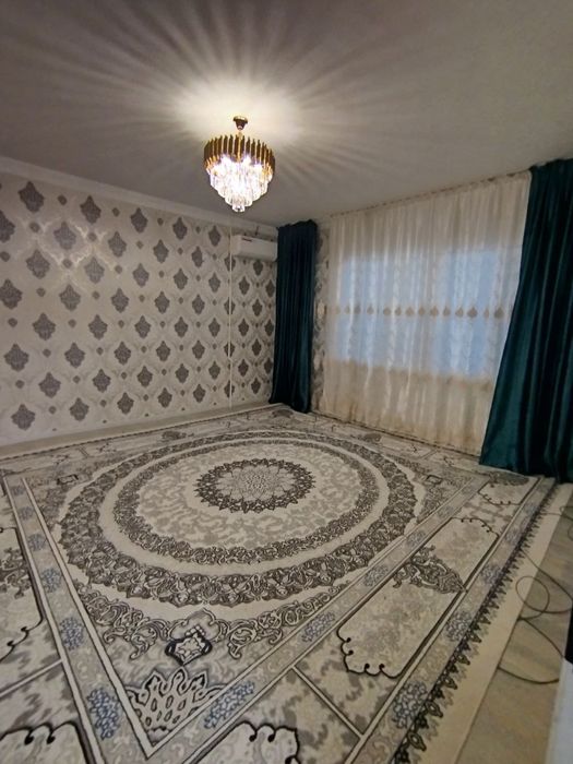 Чилонзор 12 2/5/9 сотилади