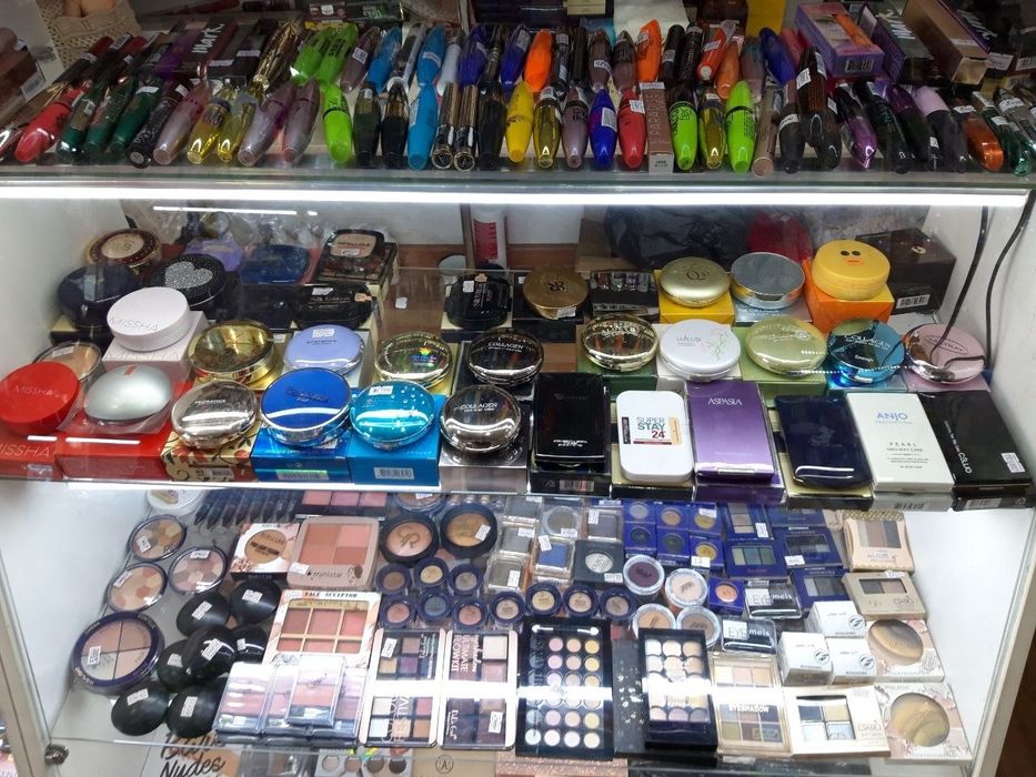 Продаётся витрина прилавка