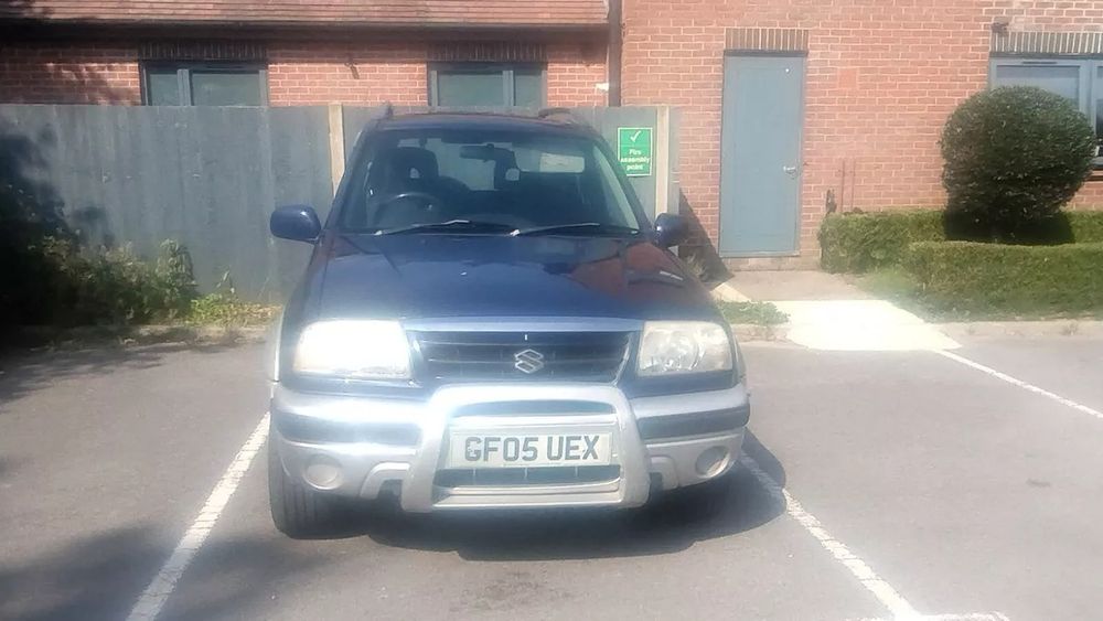 Suzuki grand vitara 2.0i на части