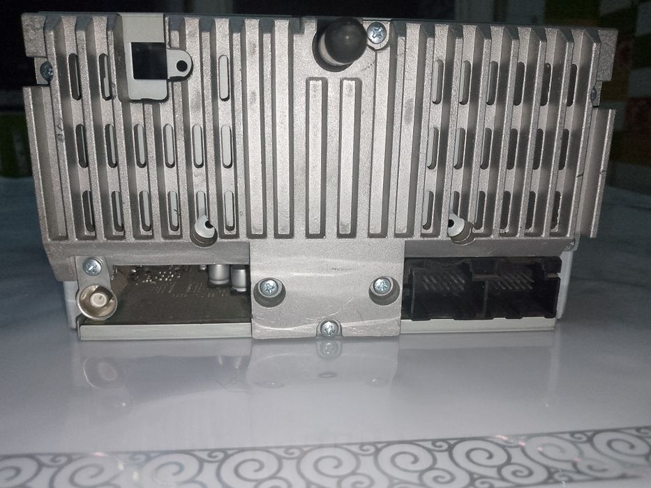 Продам магнитолу на Chevrolet Aveo