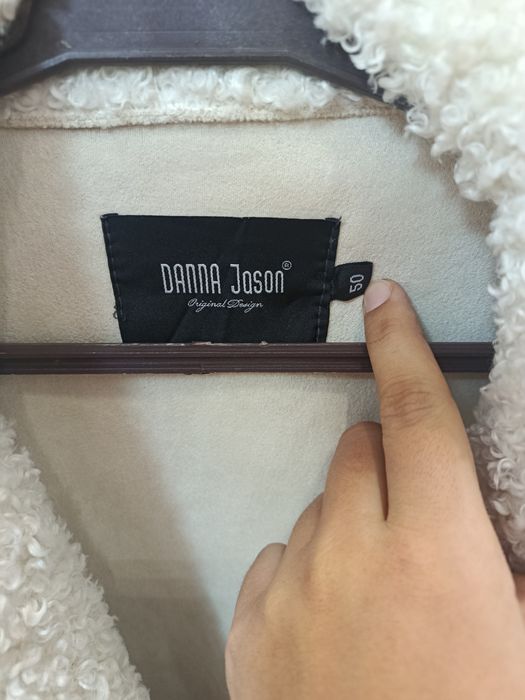 Teddi palto sotiladi