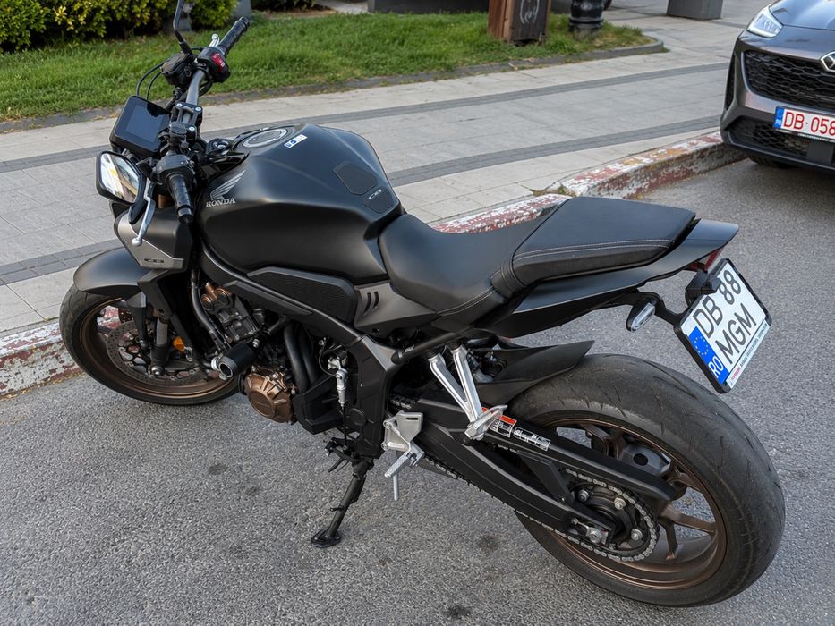 Honda CB650R E-clutch 2025 garantie