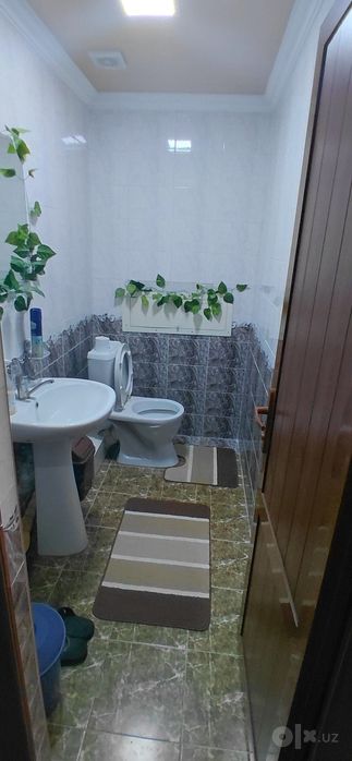 Продается 4 ком квартира 2 этаж в районе Суперхотдога