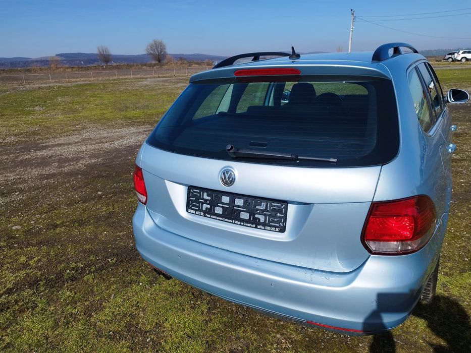 VOLKSWAGEN Golf 2010 — imagine 4
