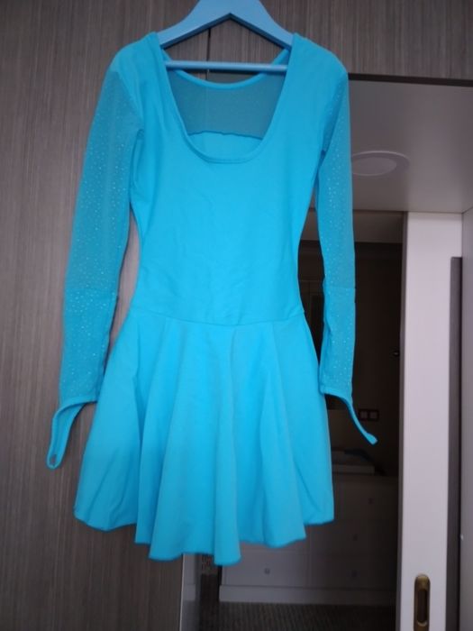 Продам купальник для танцев