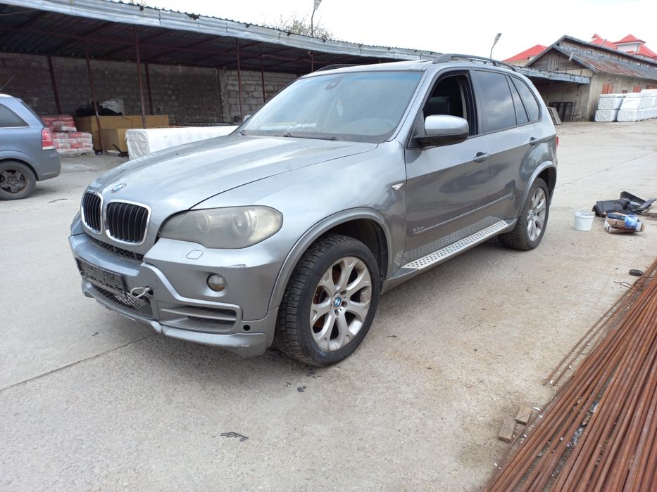 Aripa stanga/dreapta BMW x5 e70