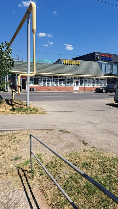 Сдаётся помещение под коммерцию