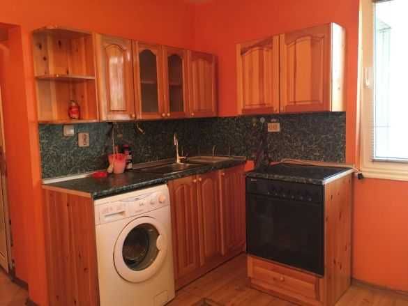 Дава се под наем  в Бургас, Зорница - 40 кв.м за 77 € - Снимка #2