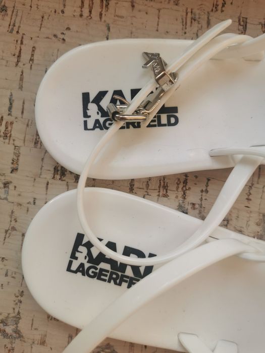 Сандали Karl LAGERFELD