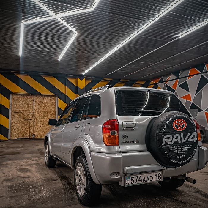 Toyota RAV4 продам